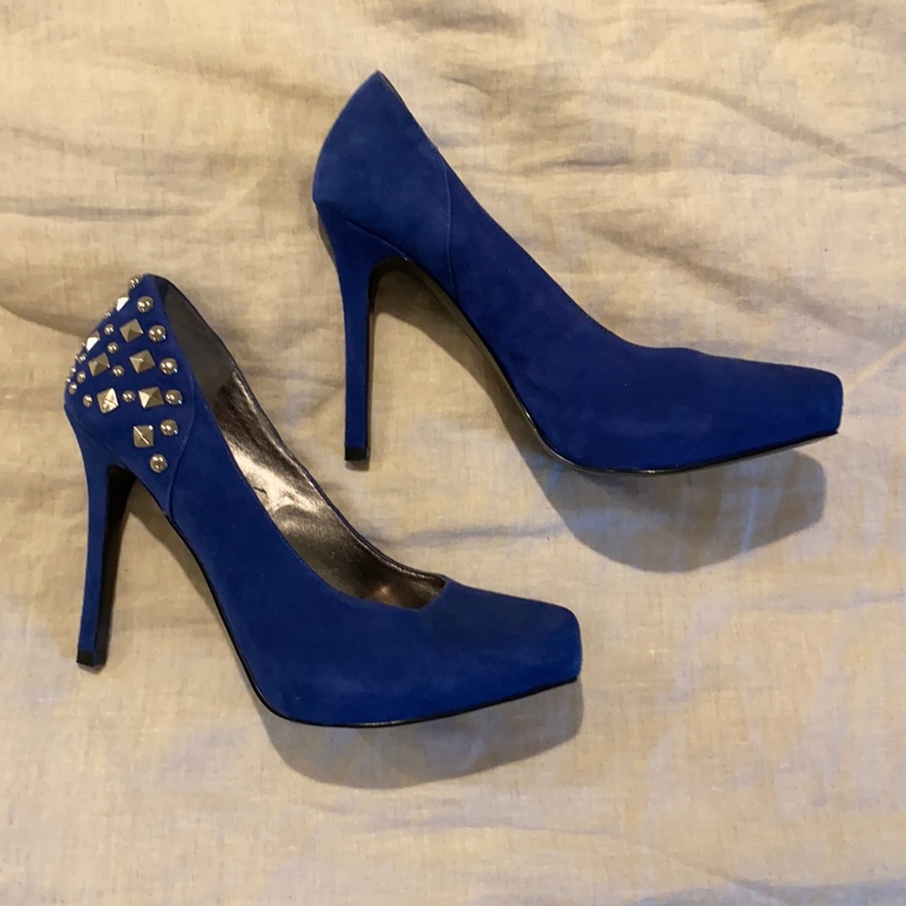 Marc Fisher Blue Suede Pumps